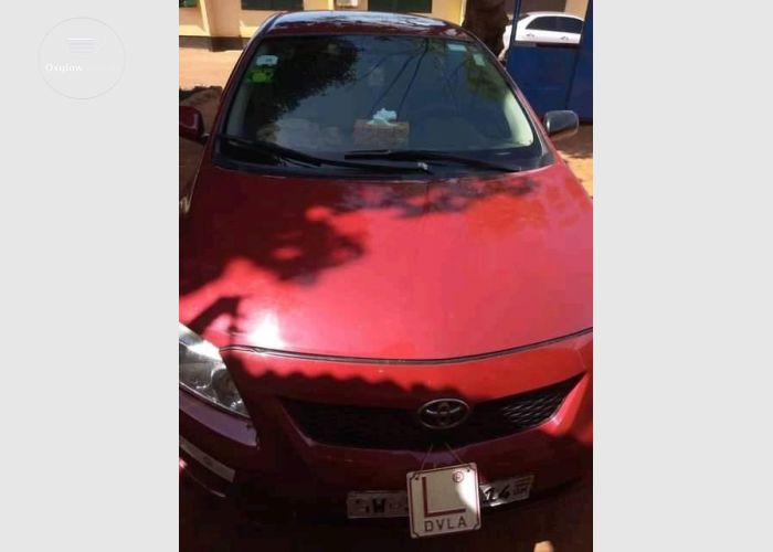 Toyota Corolla LE 2010 Model