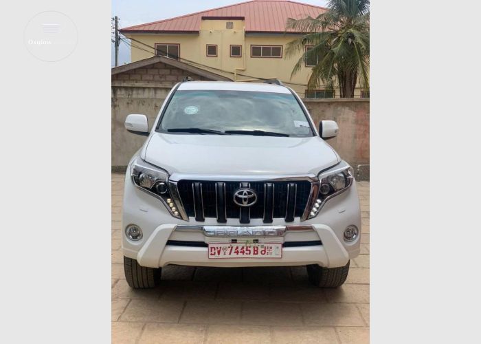 Toyota Land Cruiser Prado 2016 Model